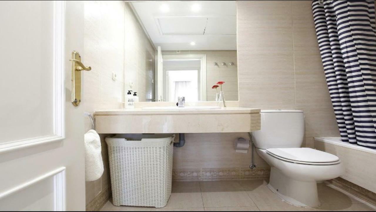Center Puerto Banus -3 Bedrooms ماربيا المظهر الخارجي الصورة